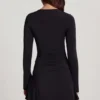 Robe courte évasée à encolure dégagée en jersey doux Carielle, couleur noir Robe courte évasée à encolure dégagée en jersey doux Carielle, couleur noir