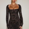 Robe Darla en dentelle festonnée transparente à manches longues, couleur noire Robe Darla en dentelle festonnée transparente à manches longues, couleur noire