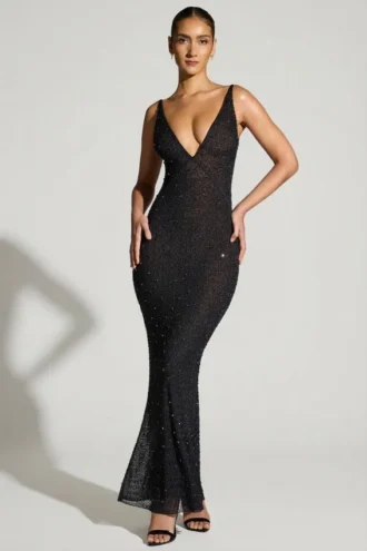 Robe de soirée Colmar à encolure plongeante et ornements, en noir