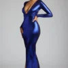 Robe de soirée à manches longues en jersey métallisé Safiya, bleu électrique Robe de soirée à manches longues en jersey métallisé Safiya, bleu électrique
