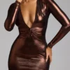 Robe de soirée Safiya à manches longues en jersey métallisé, couleur cuivre bronze Robe de soirée Safiya à manches longues en jersey métallisé, couleur cuivre bronze