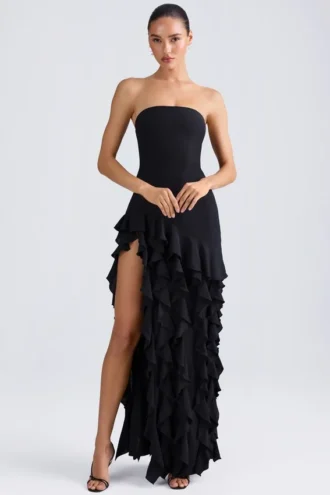 Robe de soirée sans bretelles Diletta à volants, en noir