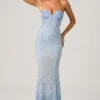 Robe de soirée Vesna à encolure en cœur et traîne en queue de poisson, bleu ciel Robe de soirée Vesna à encolure en cœur et traîne en queue de poisson, bleu ciel