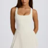 Robe de tennis plissée Soft Active à dos nu, couleur ivoire Robe de tennis plissée Soft Active à dos nu, couleur ivoire