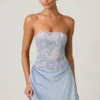 Robe drapée sans bretelles à volants Eden, bleu ciel Robe drapée sans bretelles à volants Eden, bleu ciel
