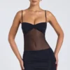Robe Eislyn à empiècements transparents et fronces, en noir Robe Eislyn à empiècements transparents et fronces, en noir