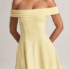 Robe Jaida en modal, à épaules dénudées et coupe trapèze, couleur sorbet citron Robe Jaida en modal, à épaules dénudées et coupe trapèze, couleur sorbet citron