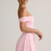 Robe Jaida en modal, à épaules dénudées et coupe trapèze, rose pâle Robe Jaida en modal, à épaules dénudées et coupe trapèze, rose pâle