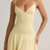 Robe Kelbie en modal froncé, coupe trapèze, couleur jaune crème Robe Kelbie en modal froncé, coupe trapèze, couleur jaune crème