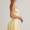 Robe Kelbie en modal froncé, coupe trapèze, couleur jaune crème Robe Kelbie en modal froncé, coupe trapèze, couleur jaune crème