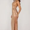 Robe longue Alyssia ornée de paillettes dorées Robe longue Alyssia ornée de paillettes dorées