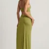 Robe longue asymétrique en jersey texturé Imara, vert olive Robe longue asymétrique en jersey texturé Imara, vert olive