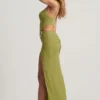 Robe longue asymétrique en jersey texturé Imara, vert olive Robe longue asymétrique en jersey texturé Imara, vert olive