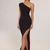 Robe longue asymétrique froncée Maude en modal noir Robe longue asymétrique froncée Maude en modal noir