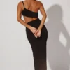 Robe longue asymétrique Ishtar en noir Robe longue asymétrique Ishtar en noir