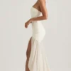 Robe longue asymétrique sans bretelles Melina, couleur ivoire Robe longue asymétrique sans bretelles Melina, couleur ivoire
