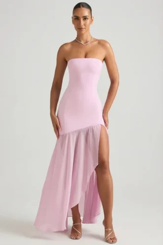 Robe longue asymétrique sans bretelles Melina, coupe en queue de poisson, rose pâle