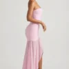 Robe longue asymétrique sans bretelles Melina, coupe en queue de poisson, rose pâle Robe longue asymétrique sans bretelles Melina, coupe en queue de poisson, rose pâle