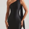 Robe longue asymétrique Sheril avec détail foulard, en noir Robe longue asymétrique Sheril avec détail foulard, en noir