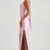 Robe longue asymétrique Sheril avec détail foulard, rose pâle Robe longue asymétrique Sheril avec détail foulard, rose pâle