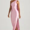 Robe longue asymétrique Sheril avec détail foulard, rose pâle Robe longue asymétrique Sheril avec détail foulard, rose pâle