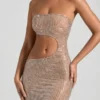 Robe longue bandeau à découpes ornées Alamea, couleur miel Robe longue bandeau à découpes ornées Alamea, couleur miel
