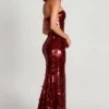 Robe longue bandeau Nottola avec ornements 3D, rouge Robe longue bandeau Nottola avec ornements 3D, rouge