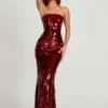 Robe longue bandeau Nottola avec ornements 3D, rouge Robe longue bandeau Nottola avec ornements 3D, rouge