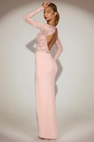 Robe longue Carmina à encolure plongeante festonnée en dentelle, rose