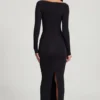 Robe longue à col bateau et fronces en jersey doux Mericia, couleur noir Robe longue à col bateau et fronces en jersey doux Mericia, couleur noir