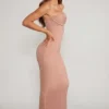 Robe longue à col bénitier et bandeau orné Palermo, couleur beige Robe longue à col bénitier et bandeau orné Palermo, couleur beige
