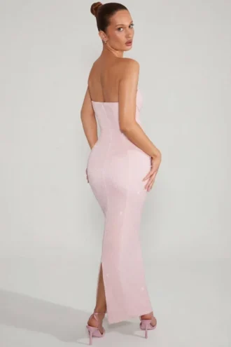 Robe longue à col bénitier et bandeau orné Palermo, couleur Blush