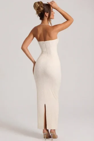 Robe longue à col bénitier et bandeau orné Palermo en blanc