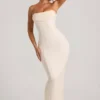 Robe longue à col bénitier et bandeau orné Palermo en blanc Robe longue à col bénitier et bandeau orné Palermo en blanc