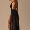 Robe longue à col bénitier et décolleté plongeant Anaya, en noir Robe longue à col bénitier et décolleté plongeant Anaya, en noir
