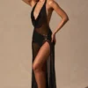 Robe longue à col bénitier et décolleté plongeant Anaya, en noir Robe longue à col bénitier et décolleté plongeant Anaya, en noir