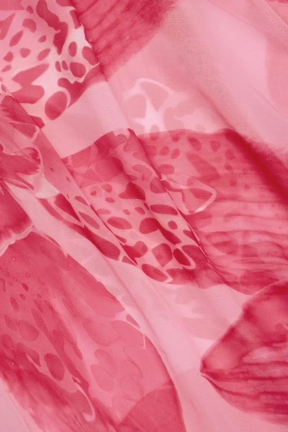 Robe longue à col bénitier et détails métalliques Taveuni, imprimé orchidée rose Robe longue à col bénitier et détails métalliques Taveuni, imprimé orchidée rose