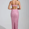 Robe longue à col bénitier et ornements Constance en rose Robe longue à col bénitier et ornements Constance en rose