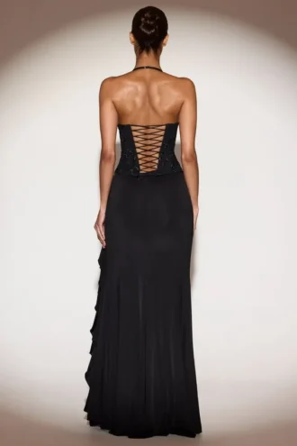 Robe longue à col bénitier et volants Miravie, noire