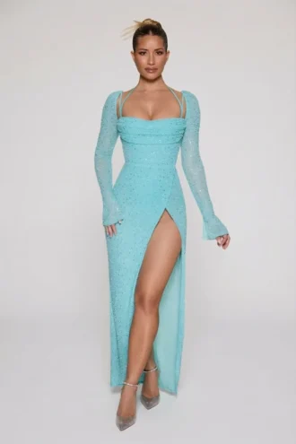 Robe longue à col bénitier ornée Champel, couleur aqua