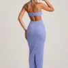 Robe longue à col bénitier ornée Monte Carlo, bleu poudré Robe longue à col bénitier ornée Monte Carlo, bleu poudré