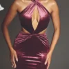 Robe longue à col licou en velours Adriana, couleur vin Robe longue à col licou en velours Adriana, couleur vin