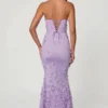 Robe longue corsetée à lacets Amal, couleur lilas Robe longue corsetée à lacets Amal, couleur lilas