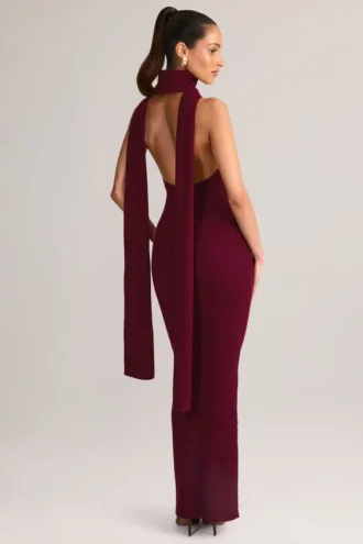 Robe longue dos nu à détails de foulard en maille côtelée Dree, couleur vin