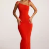Robe longue dos nu en jersey texturé Noelia, rouge vif Robe longue dos nu en jersey texturé Noelia, rouge vif