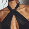 Robe longue à dos nu en velours Adriana, noir jais Robe longue à dos nu en velours Adriana, noir jais
