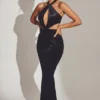 Robe longue à dos nu en velours Adriana, noir jais Robe longue à dos nu en velours Adriana, noir jais