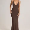 Robe longue dos nu à encolure plongeante Leire en modal, couleur chocolat Robe longue dos nu à encolure plongeante Leire en modal, couleur chocolat