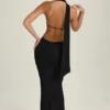 Robe longue à dos nu et découpes avec détail foulard Anneka, en noir Robe longue à dos nu et découpes avec détail foulard Anneka, en noir