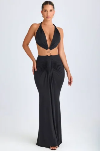 Robe longue à dos nu et découpes avec détails métalliques Omarosa, en noir